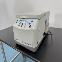 Eppendorf 5425R Refrigerated Centrifuge image 1
